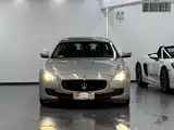 Photo 2 - Maserati Quattroporte