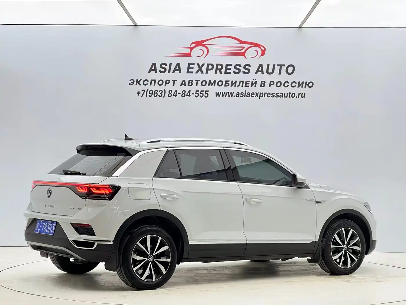 Volkswagen T-ROC 2023 280TSI DSG 2WD Time Edition фото 4