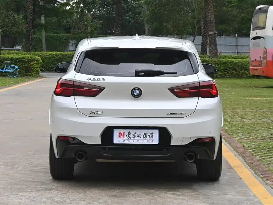 BMW X2 2021 Facelift xDrive25i Shadow Night Edition фото 4
