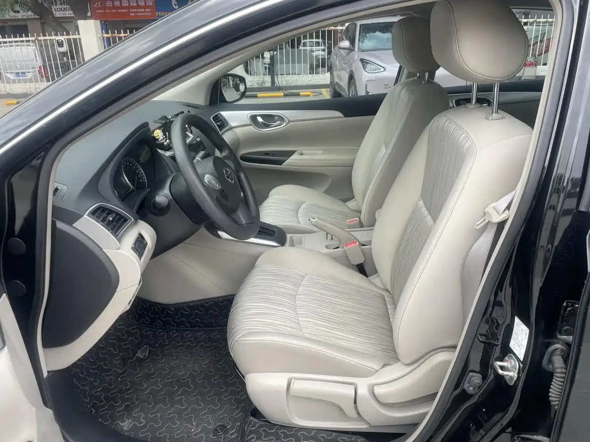 Фото 7 - Nissan Sylphy