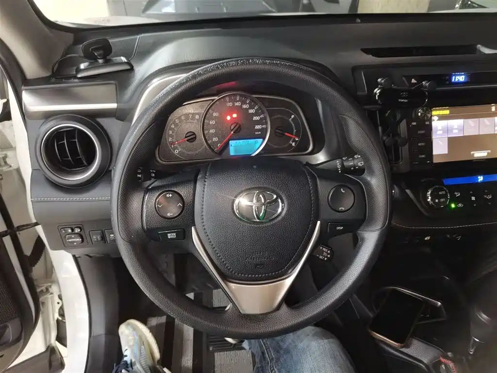 Toyota RAV4 Rongfang 2019 2.0L CVT 2WD Pioneer Version China V фото 7