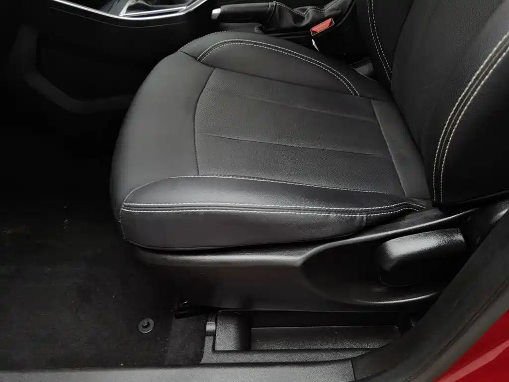Photo 20 - Geely Vision X3