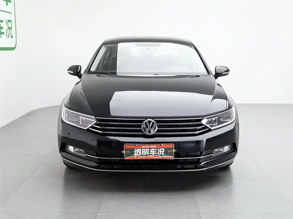 Volkswagen Magotan 2019 280TSI DSG Comfort China V фото 3