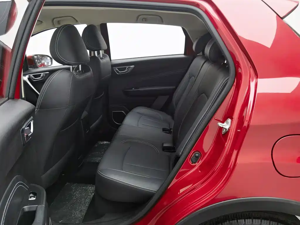 Photo 15 - Geely Vision X3