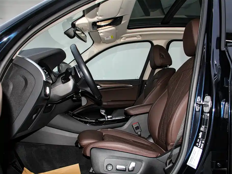BMW X3 2023 Facelift xDrive30i Leading M Night Package фото 18