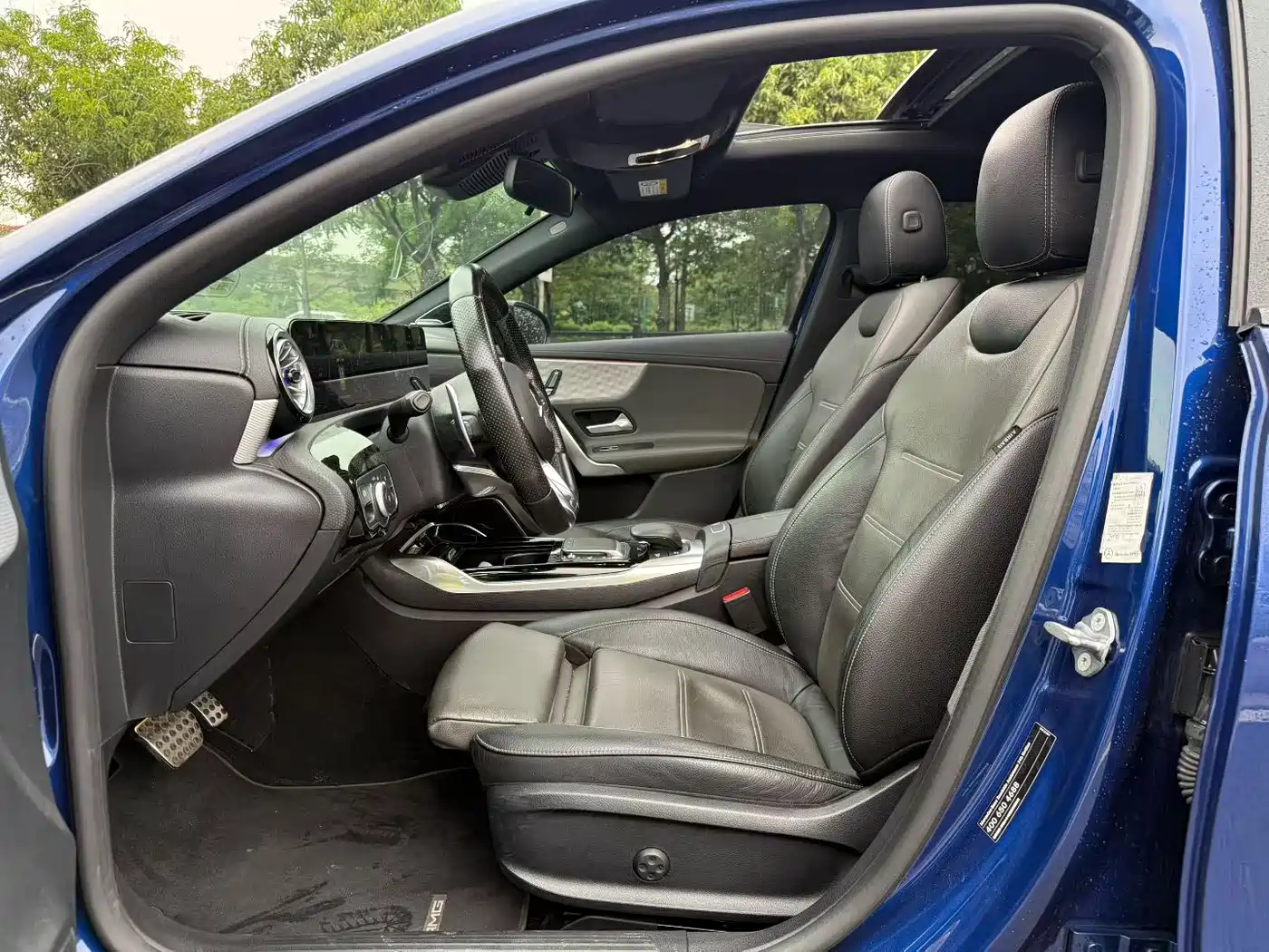 Mercedes-Benz A-Class AMG 2020 AMG A 35 L 4MATIC фото 5