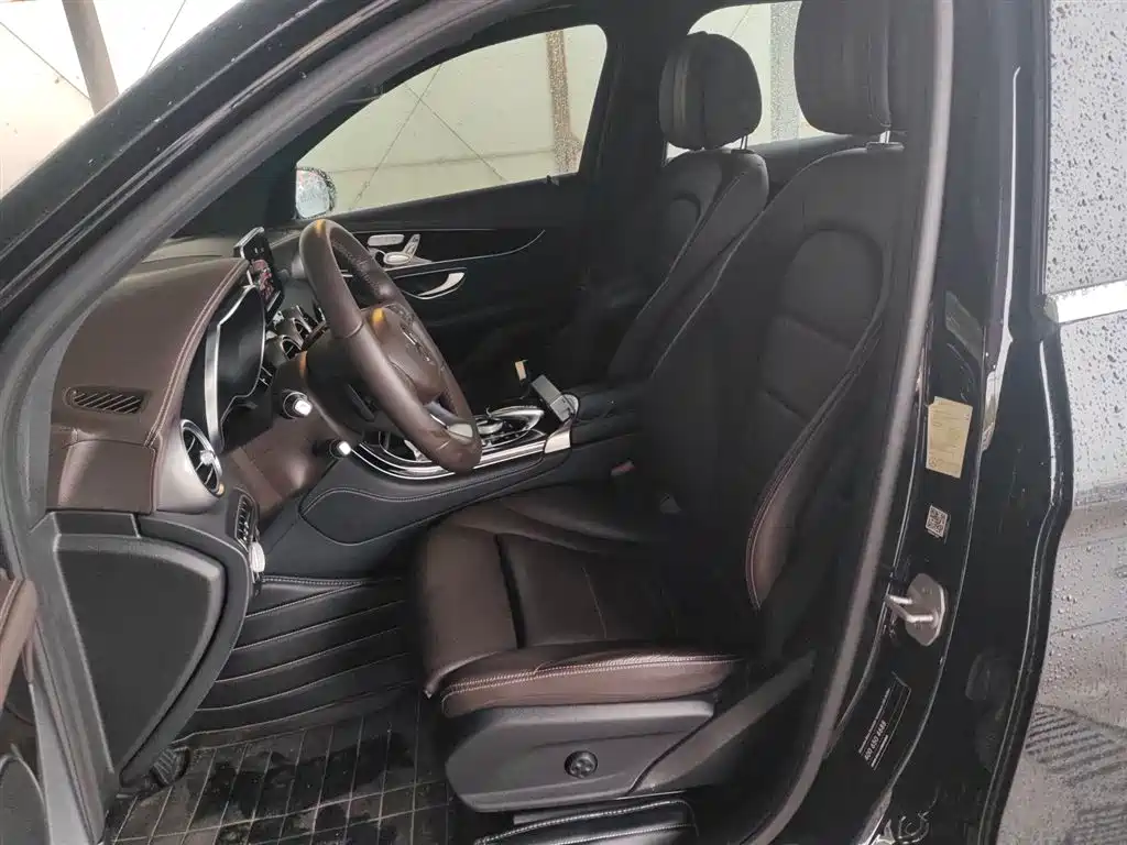 Mercedes-Benz GLC 2016 GLC 260 4MATIC Luxury фото 11