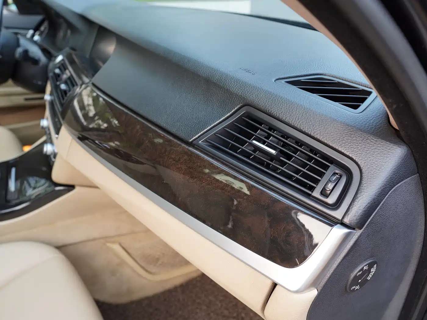 BMW 5 Series 2011 523Li Luxury фото 25