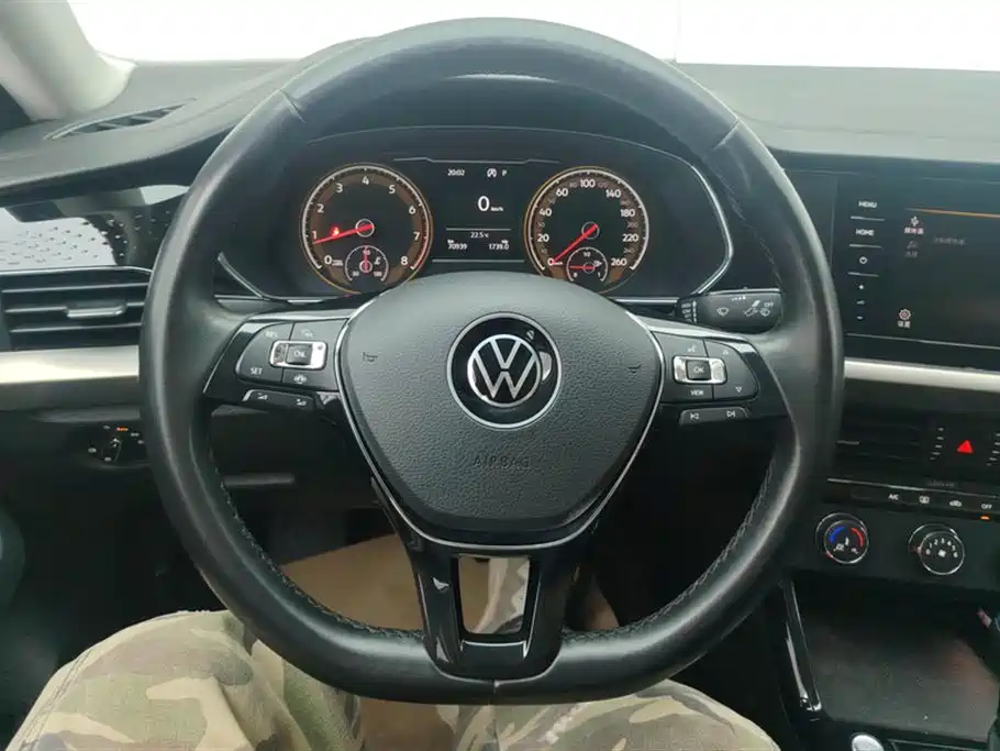 Volkswagen Passat 2021 Model 330TSI Elite Edition фото 15