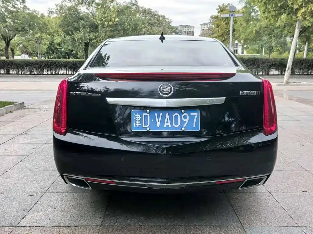 صورة 8 - Cadillac XTS