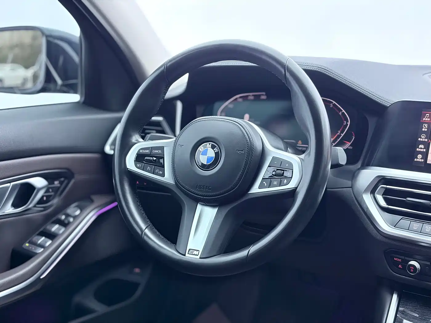 BMW 3 Series 2021 325Li M Sport Package фото 15