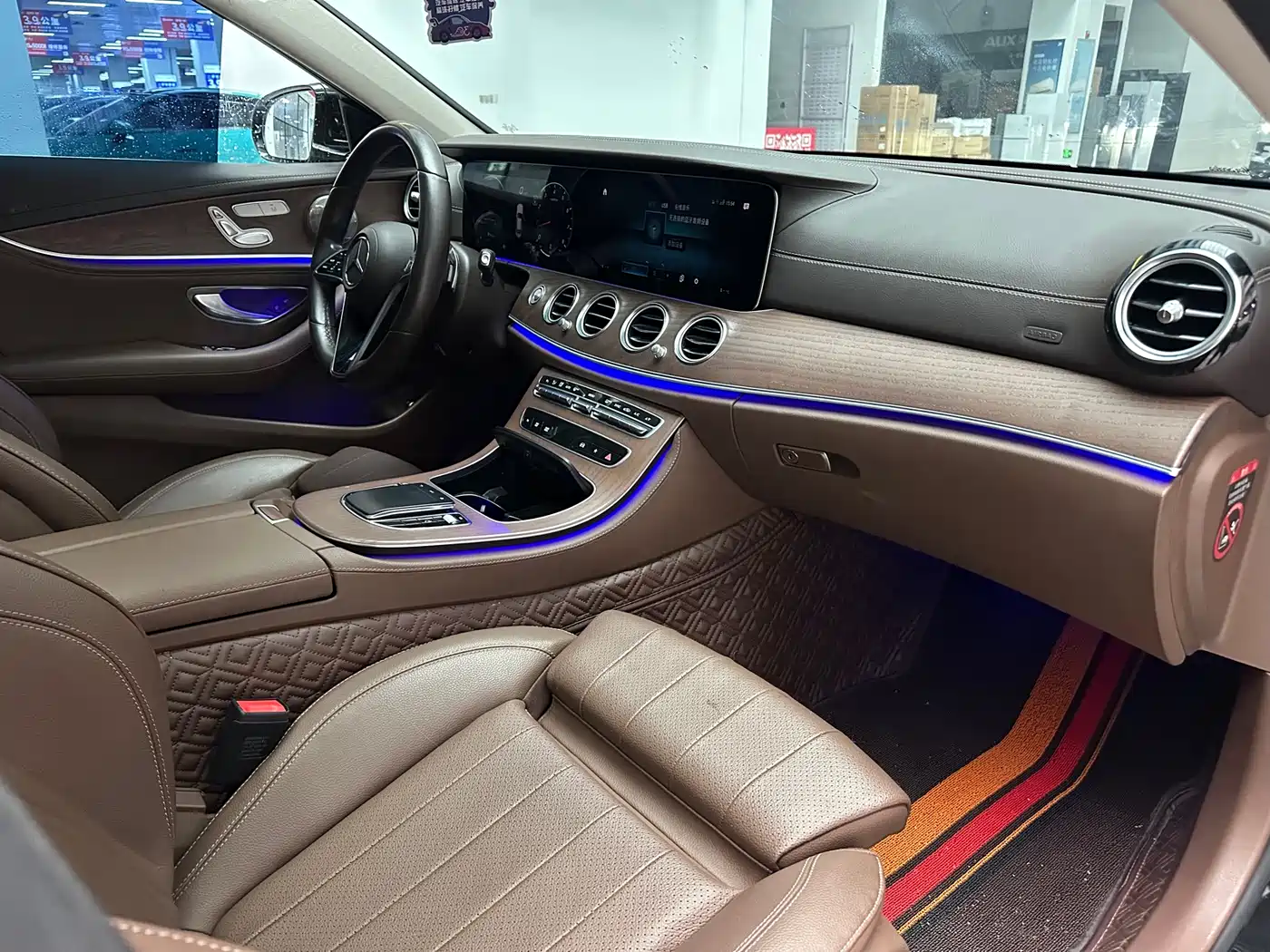 Mercedes-Benz E-Class 2023 E 260 L фото 17