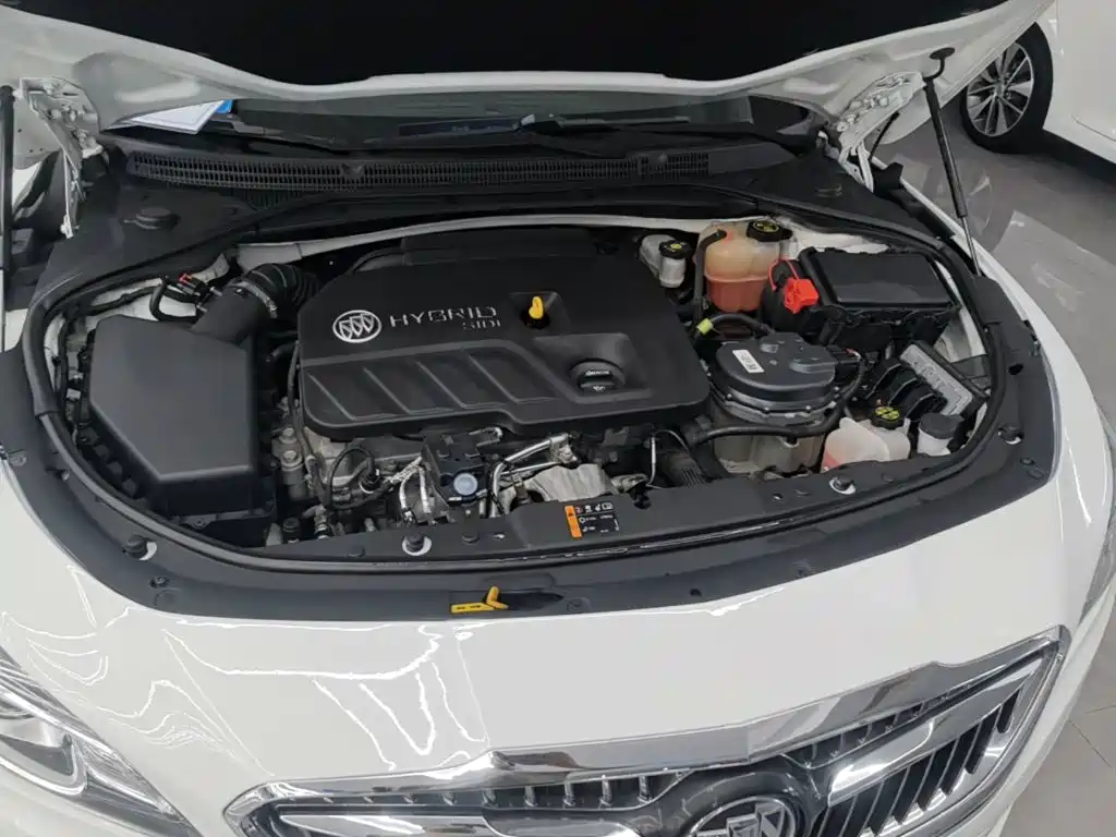 Фото 20 - Buick LaCrosse