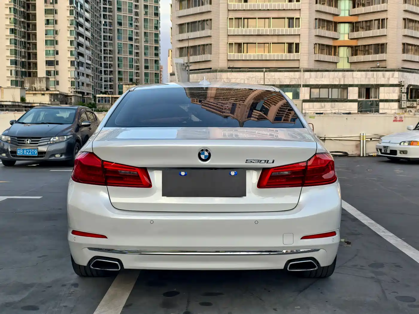 BMW 5 Series 2018 525Li Luxury Package фото 5