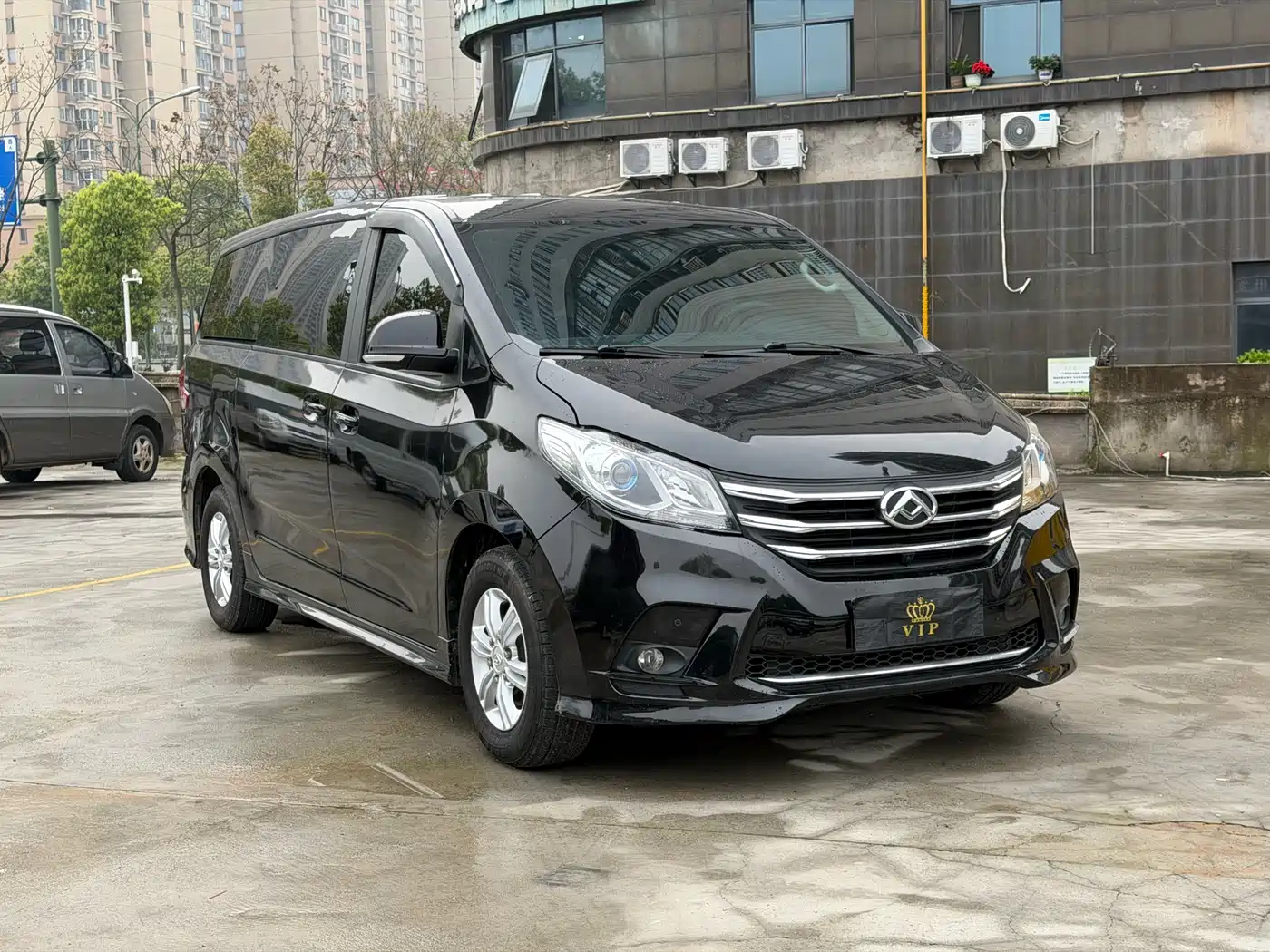 SAIC MAXUS CHASE G10