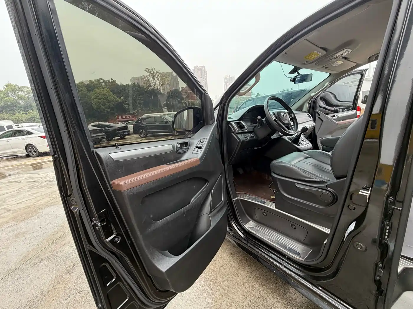 SAIC MAXUS CHASE G10