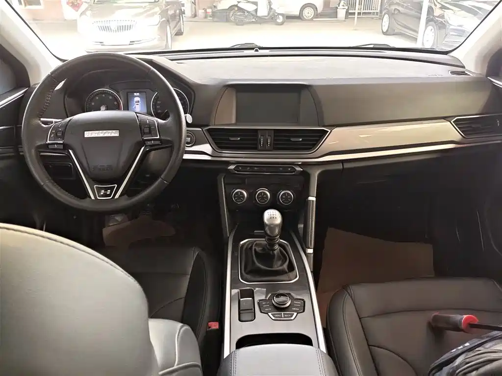 Haval H6 2018 Sport Edition 1.5T Manual 2WD Elite China V фото 6