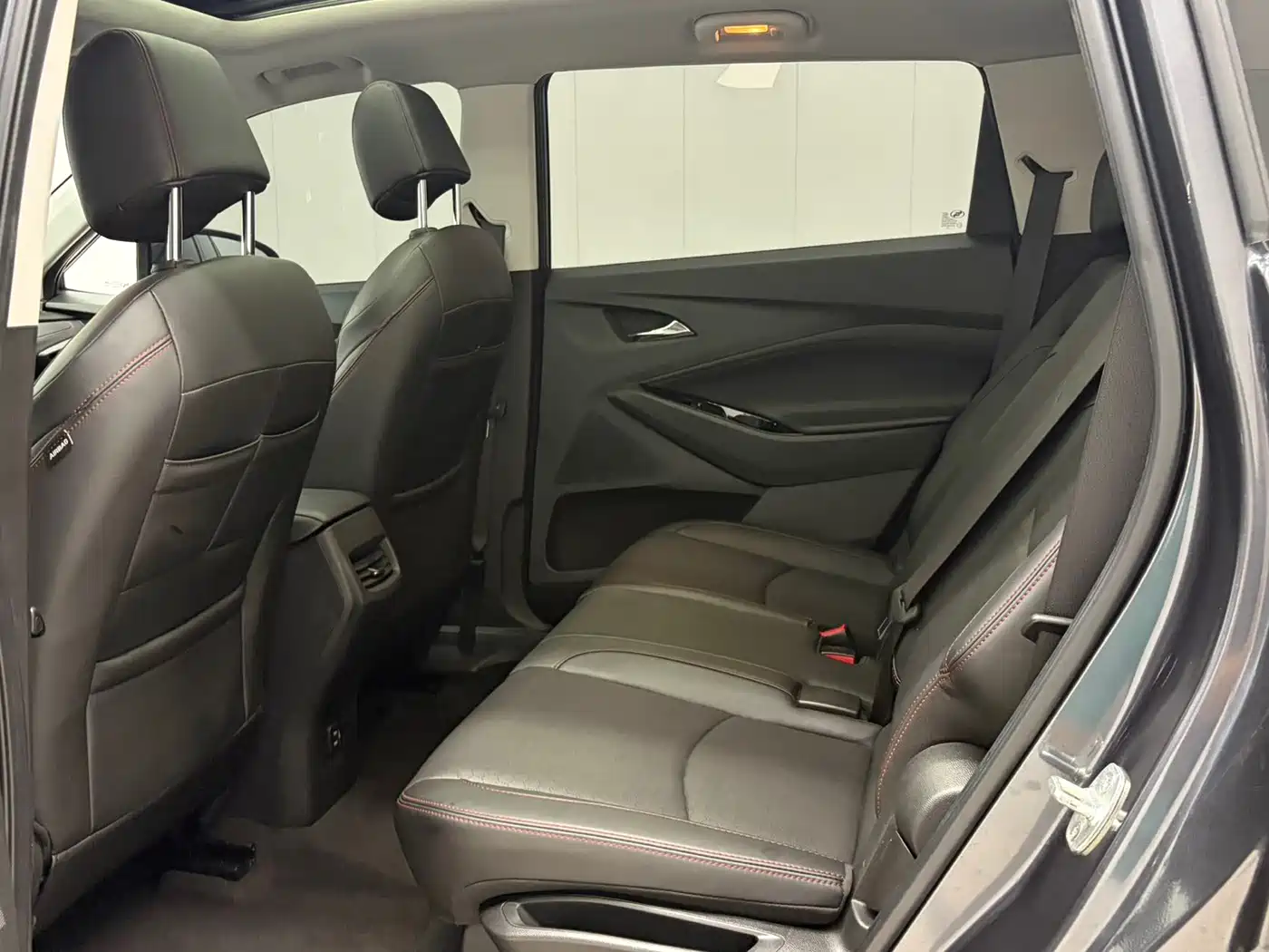 Chevrolet Volando 2023 2020 Mild Hybrid Redline 530T Automatic Premium Edition (5+2 seater)