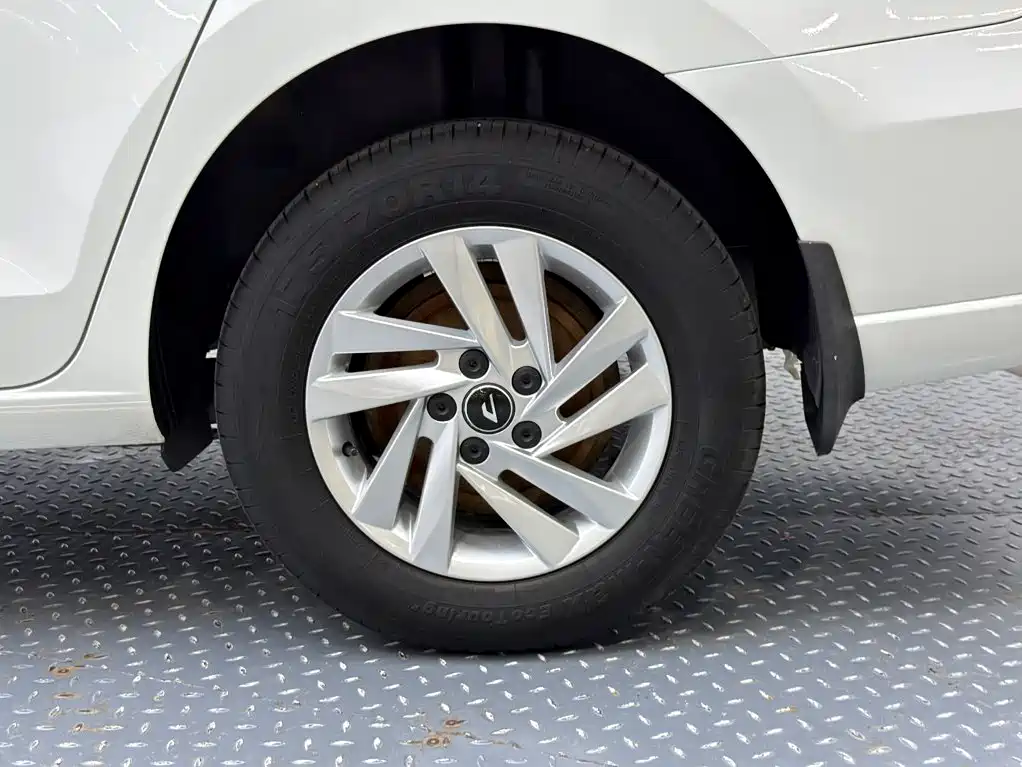 Jetta VA3 2023 2021 1.5L Manual Progressive Edition