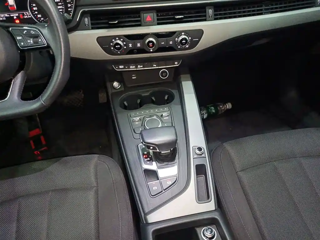 Audi A4L 2018 30th Anniversary 40 TFSI Progressive фото 9