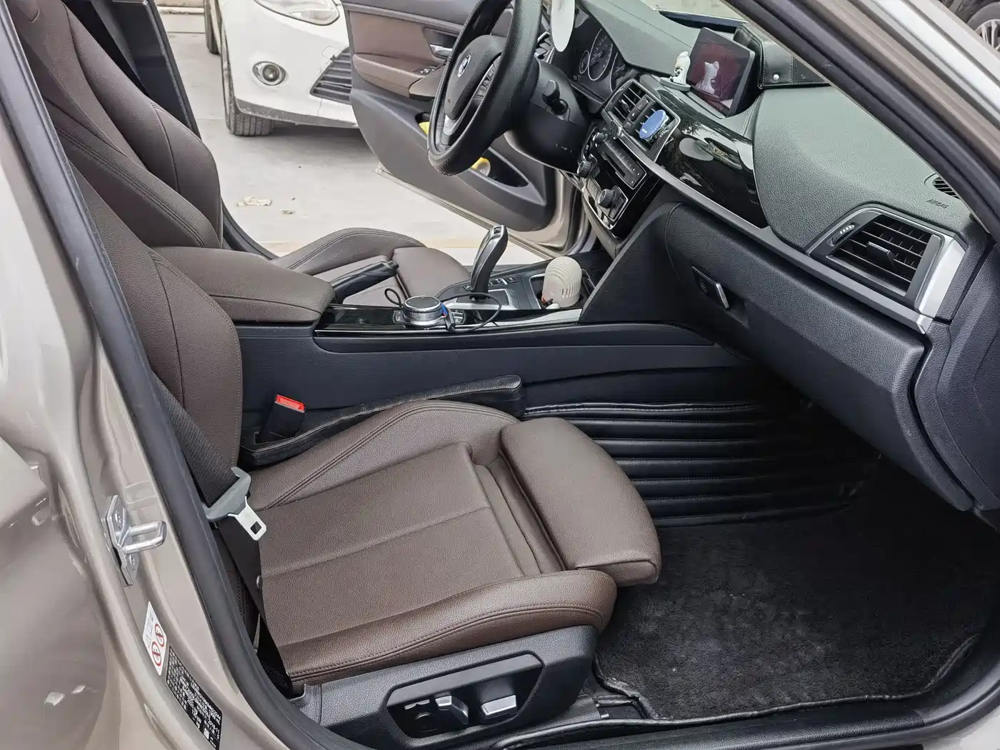 BMW 3 Series 2019 320Li Fashion Type фото 6