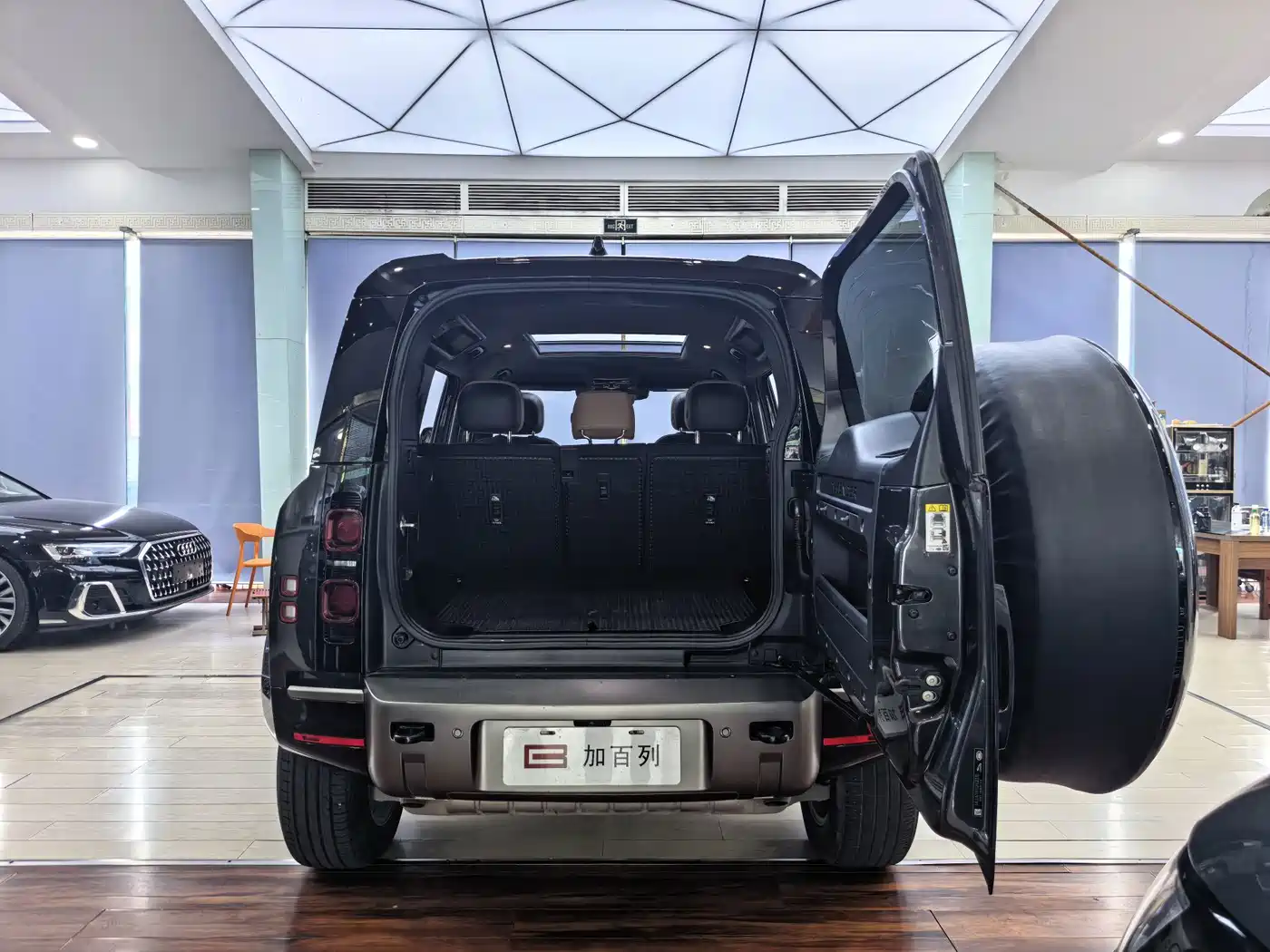 Land Rover Defender 2025 2025 110 3.0T P400 -Dynamic HSE