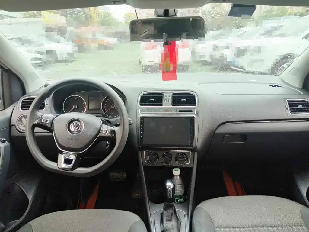 Volkswagen Polo 2015 2014 1.4L Automatic Comfort Edition