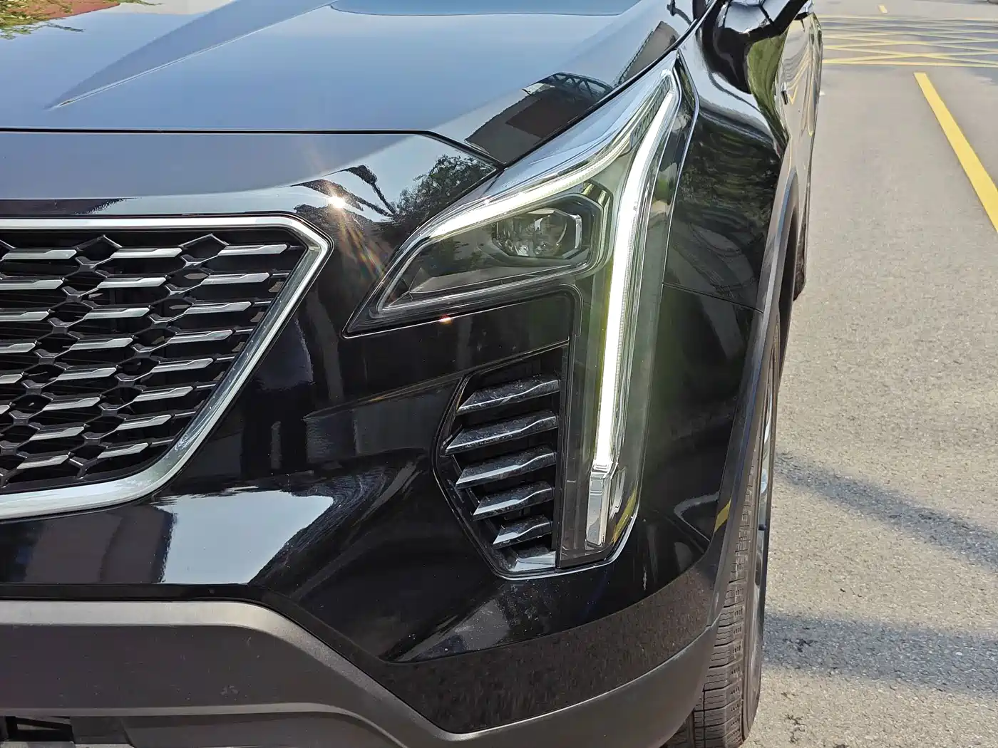 Cadillac XT4 2023 2023 Model Year 28T Two-Wheel Drive Luxury Model