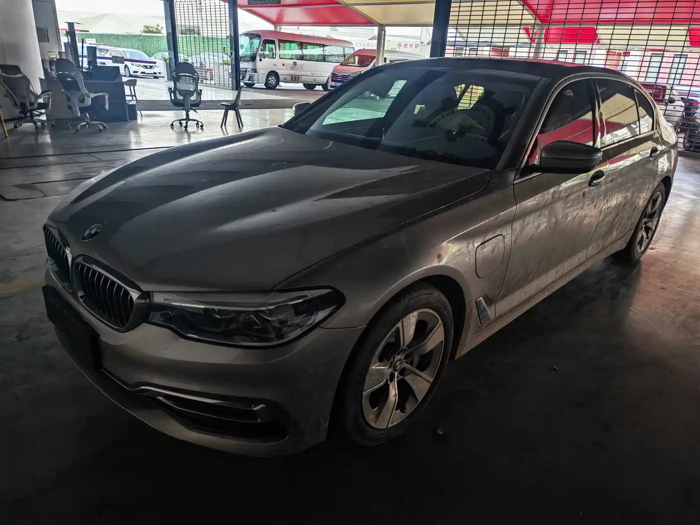 BMW 5 SERIES NEW ENERGY