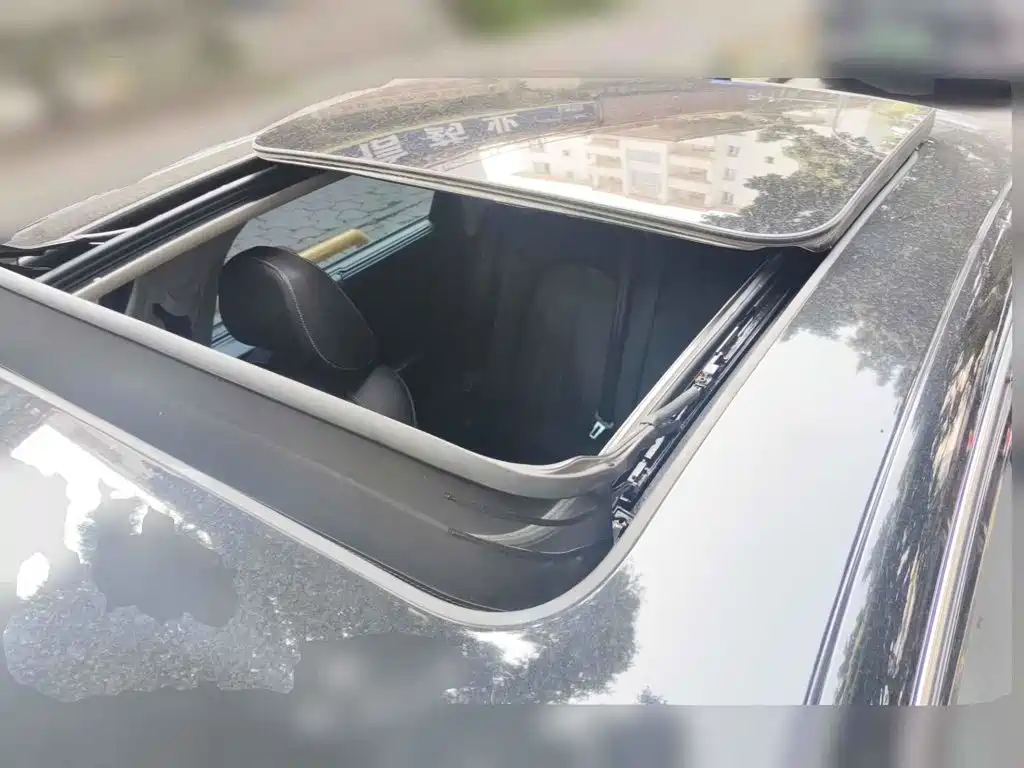 Фото 6 - Audi A6L