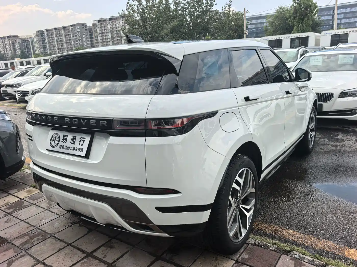 Фото 16 - Land Rover Range Rover Evoque