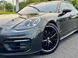 Фото 9 - Porsche Panamera