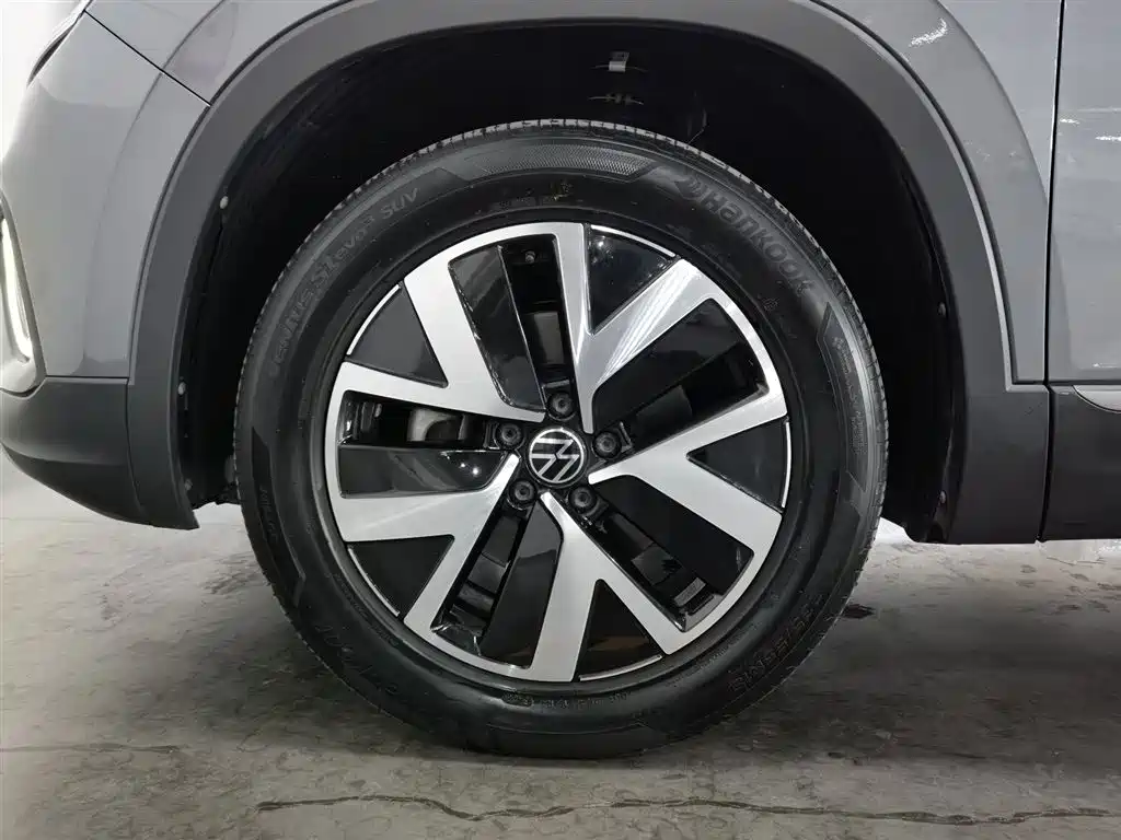 Volkswagen Tayron 2024 300TSI 2WD Luxury Plus Advanced фото 17
