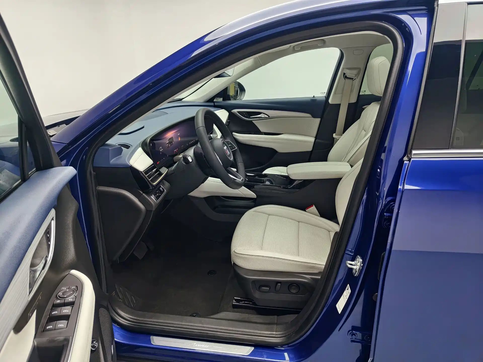 Фото 10 - Buick Envision Plus