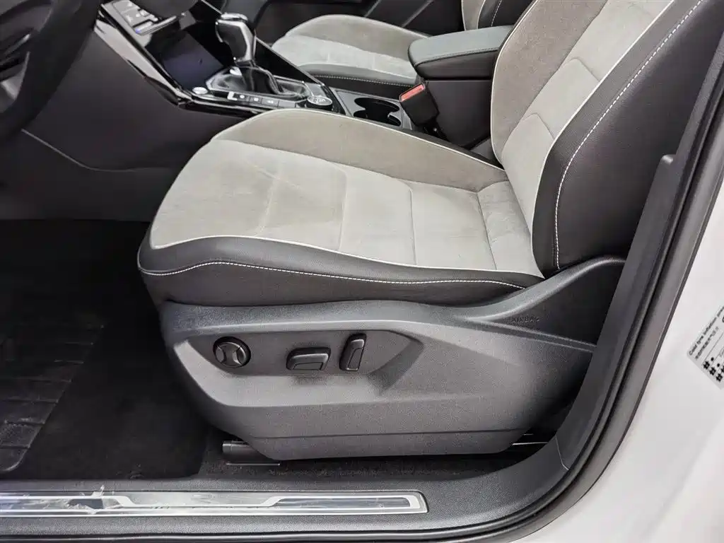 Volkswagen Tayron 2020 380TSI 4WD R-Line Smart Edition фото 20