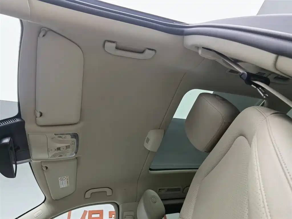 Mercedes-Benz V-Class 2021 V 260 Pilot Edition фото 14