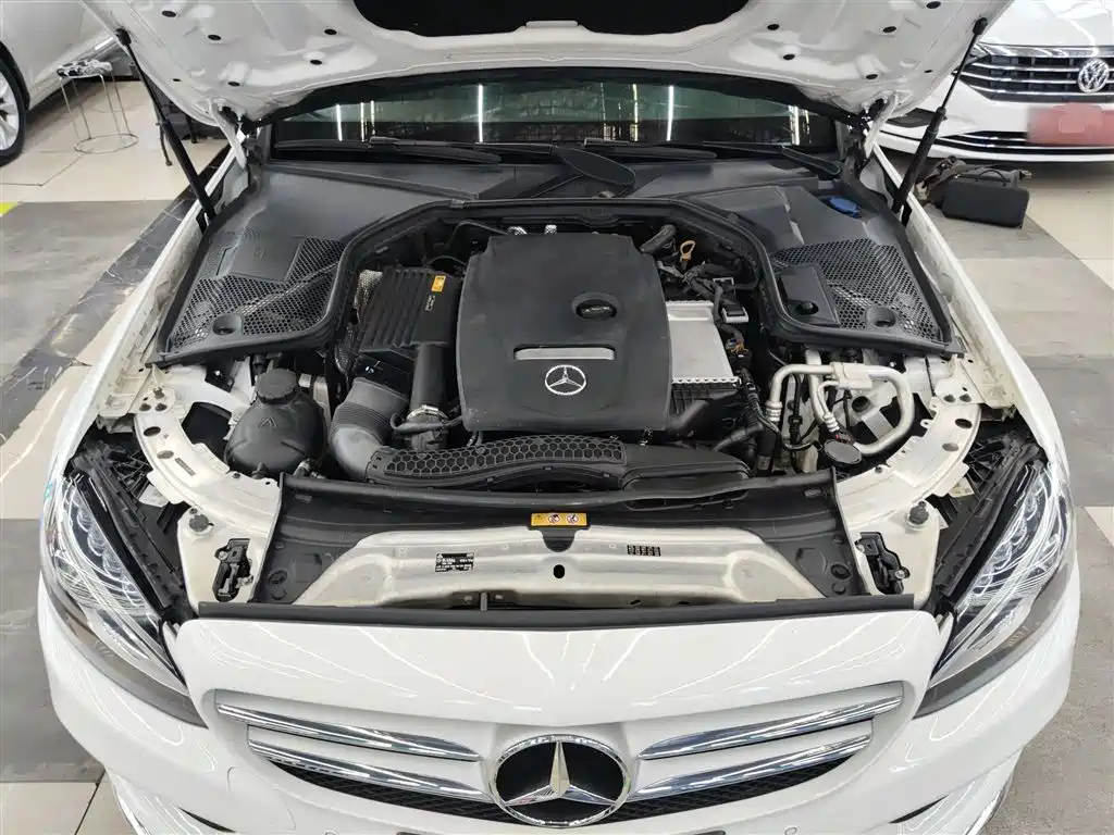 Mercedes-Benz C-Class 2018 C 200 L Sport Edition фото 20