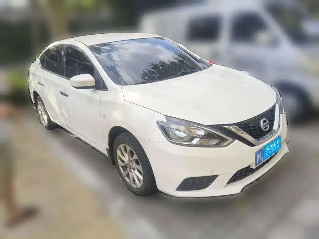 Nissan SYLPHY, миниатюра 3