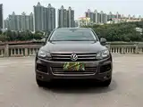 Фото 1 - Volkswagen Touareg