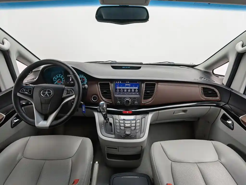 JAC Motors Refine M5 2018 2017 2.0T Gasoline DCT Executive Edition