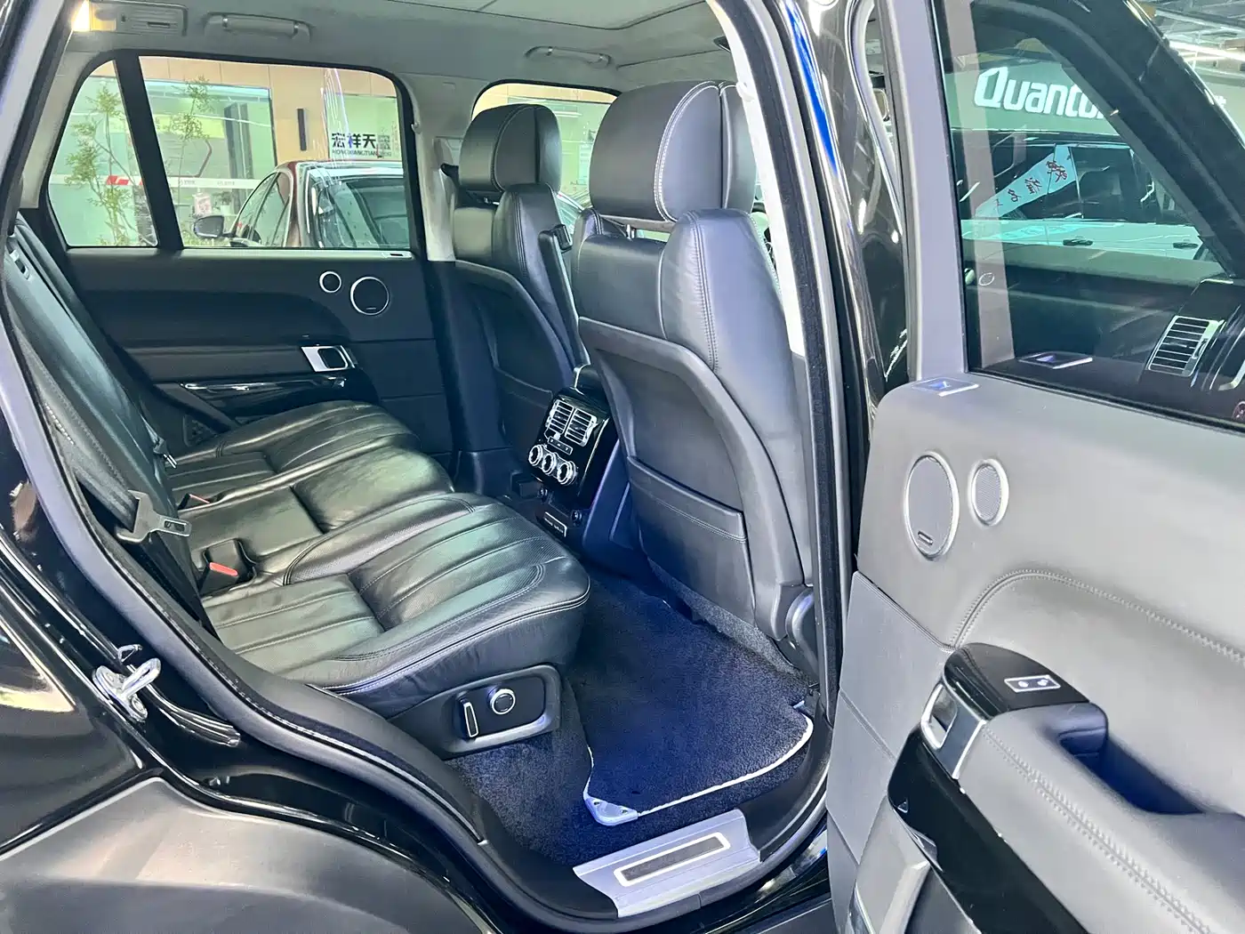 Land Rover Range Rover 2017 3.0 SC V6 Vogue фото 7