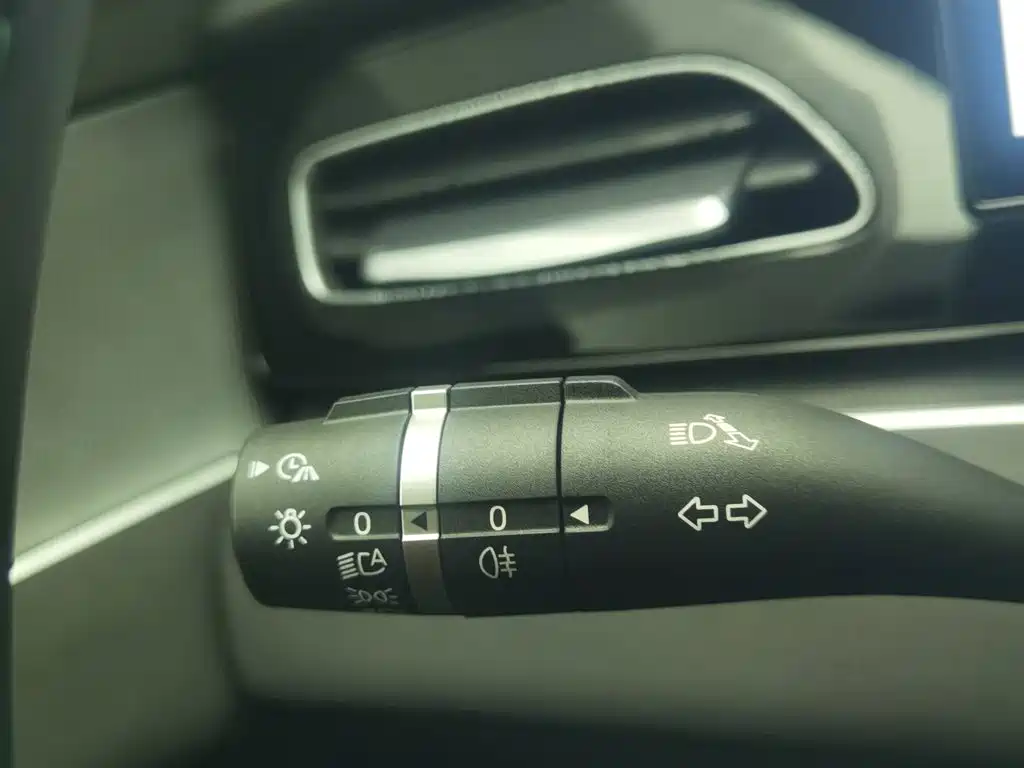 BYD Seal 06 New Energy 2025 2025 DM-i Smart Drive Edition 120KM Luxury