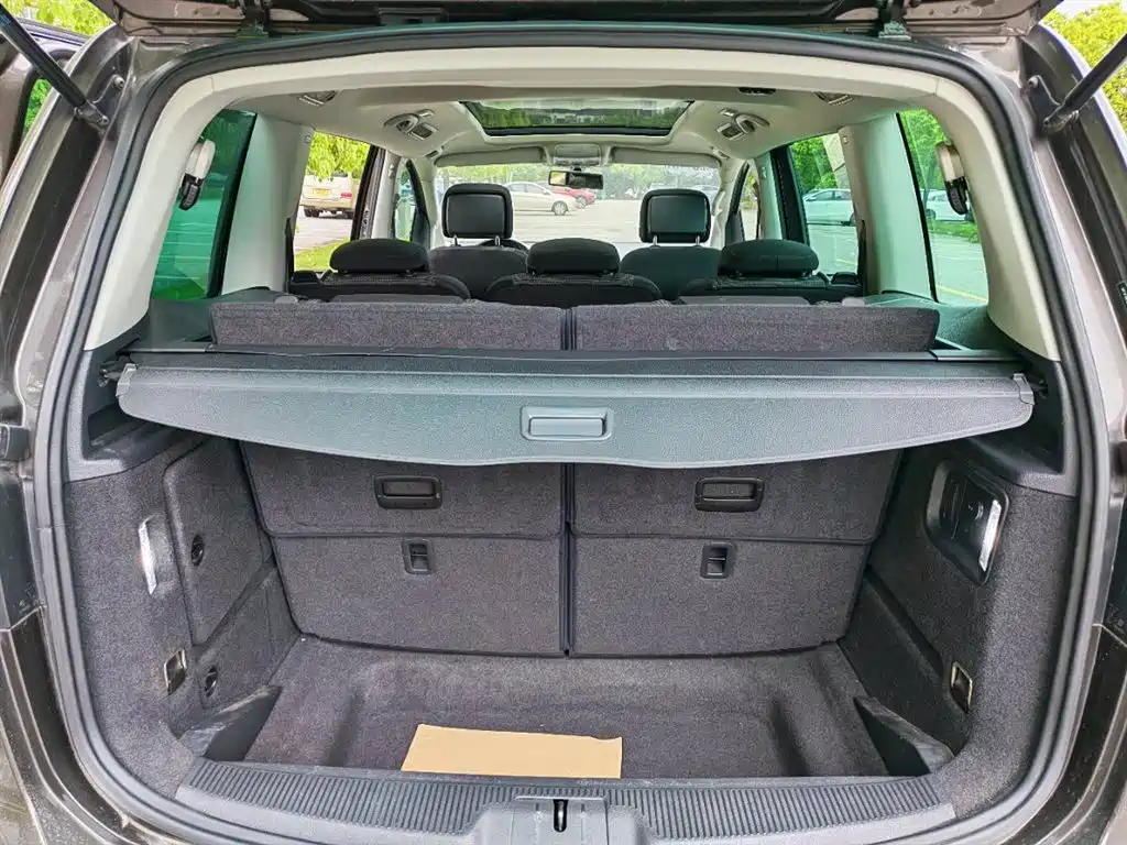 Volkswagen Sharan 2014 2.0TSI Standard фото 12