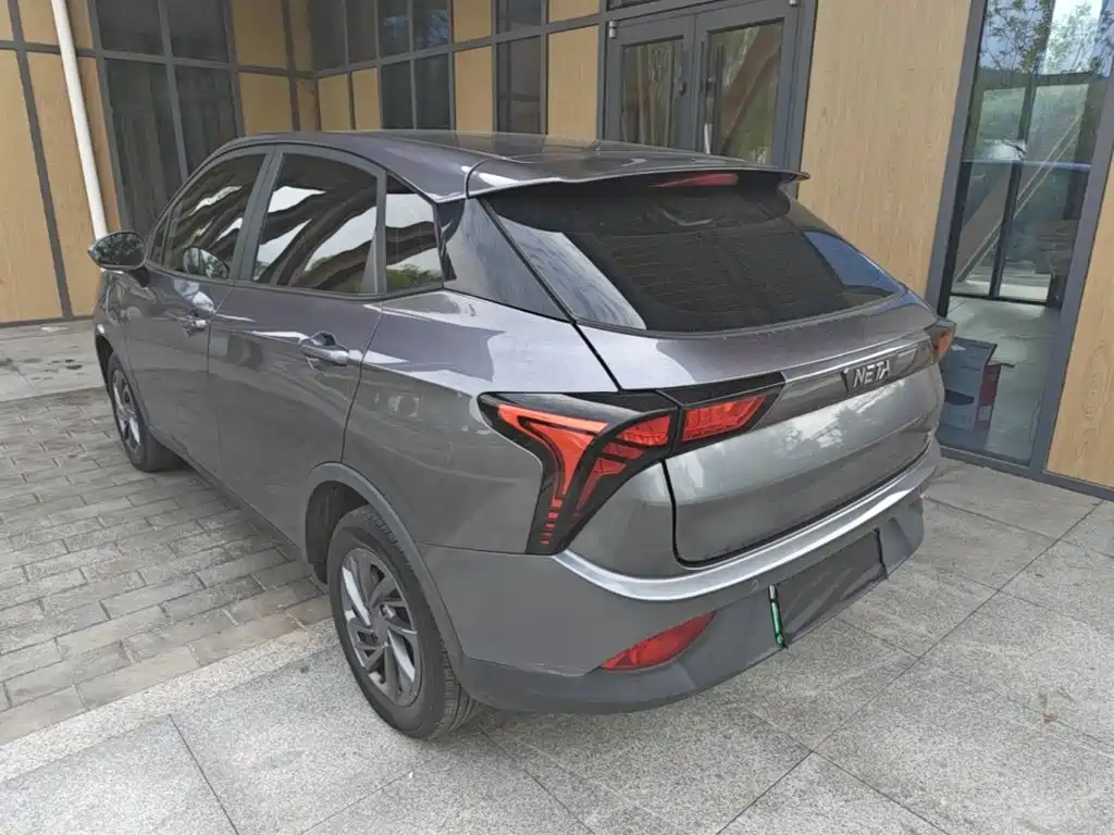 Nezha Auto Nezha V 2022 2021 Standard Range Entertainment Upgrade