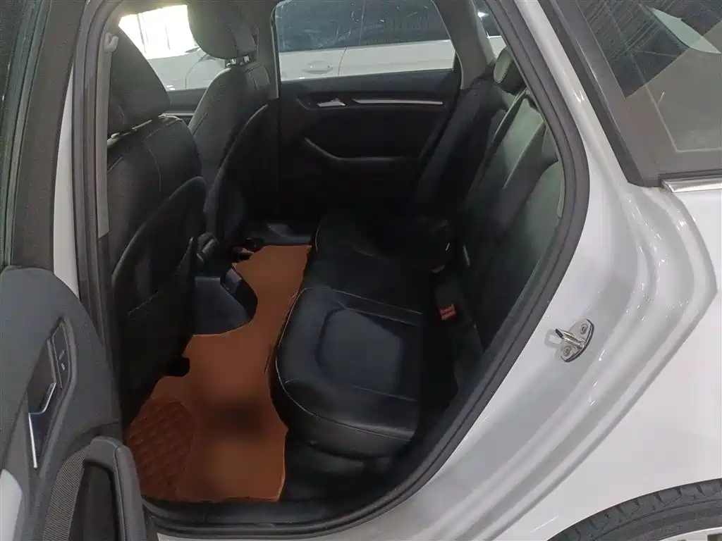 Audi A3 2019 Sportback 35 TFSI Progressive China VI фото 17