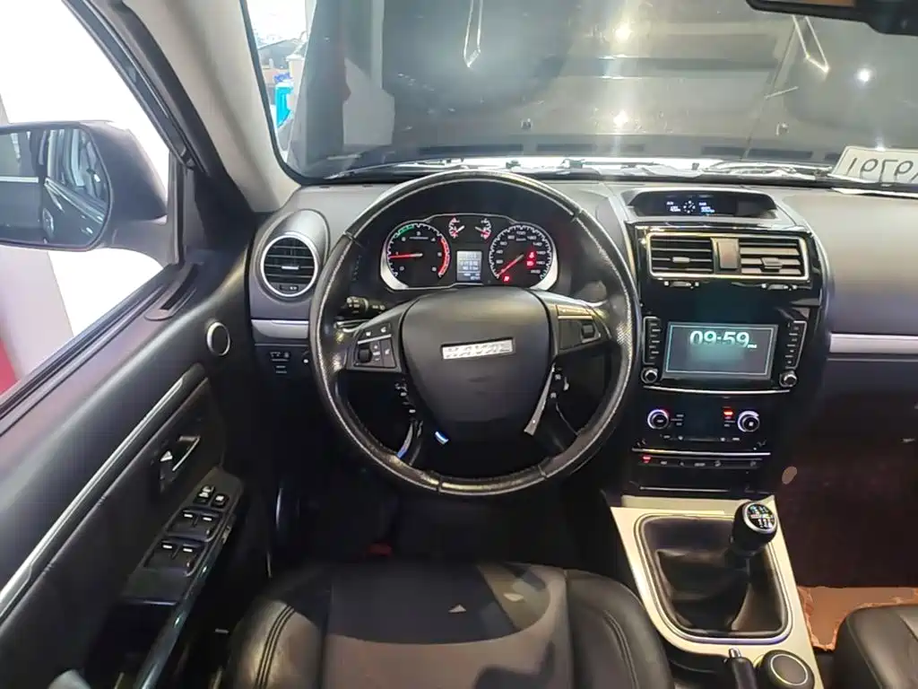 Haval H5 Classic 2019 2018 Classic 2.0T Diesel Manual 4WD Premium