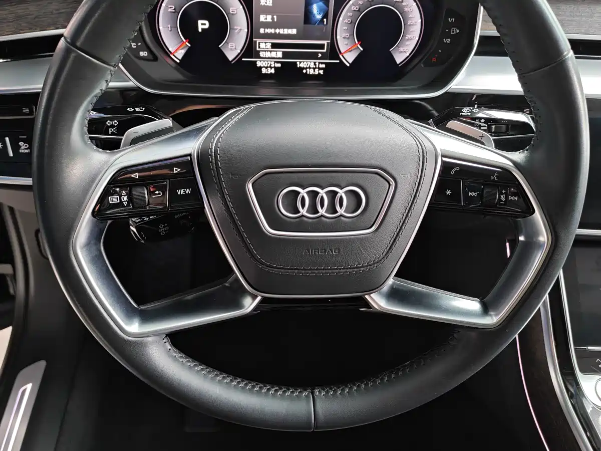 Audi A8 2019 Plus A8L 55 TFSI quattro Luxury фото 7