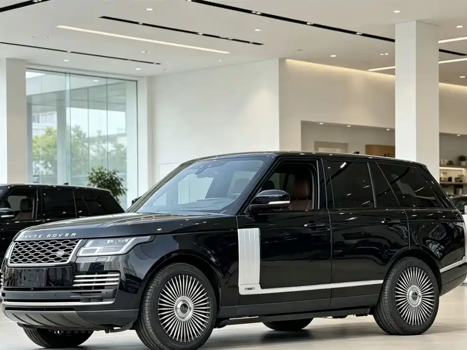 Land Rover Range Rover 2020 3.0 L6 Heritage Edition фото 3