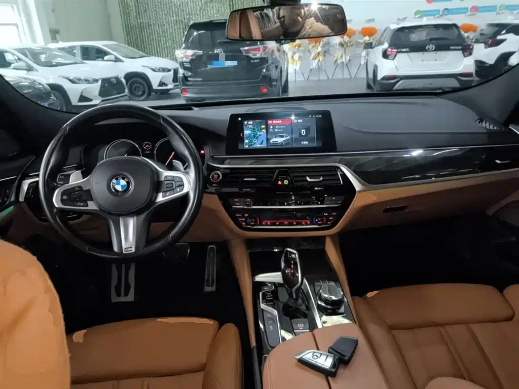 BMW 6 Series GT 2018 630i M Sport Package фото 6
