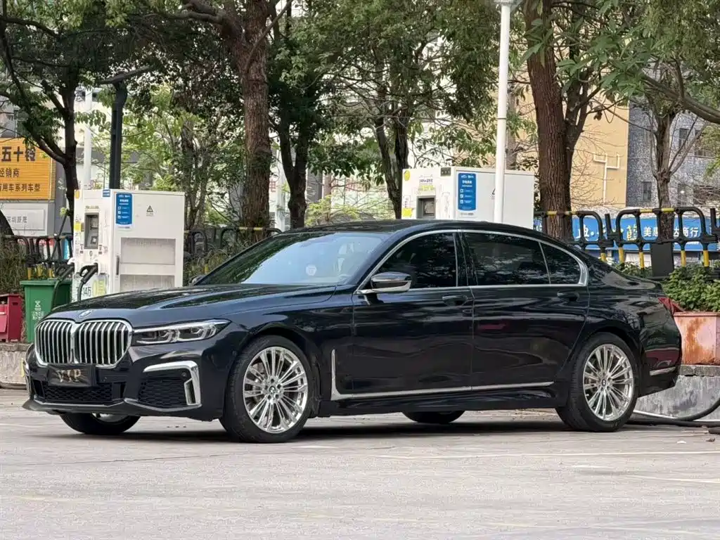 BMW 7 Series 2021 Model 730Li M Sport Package фото 2